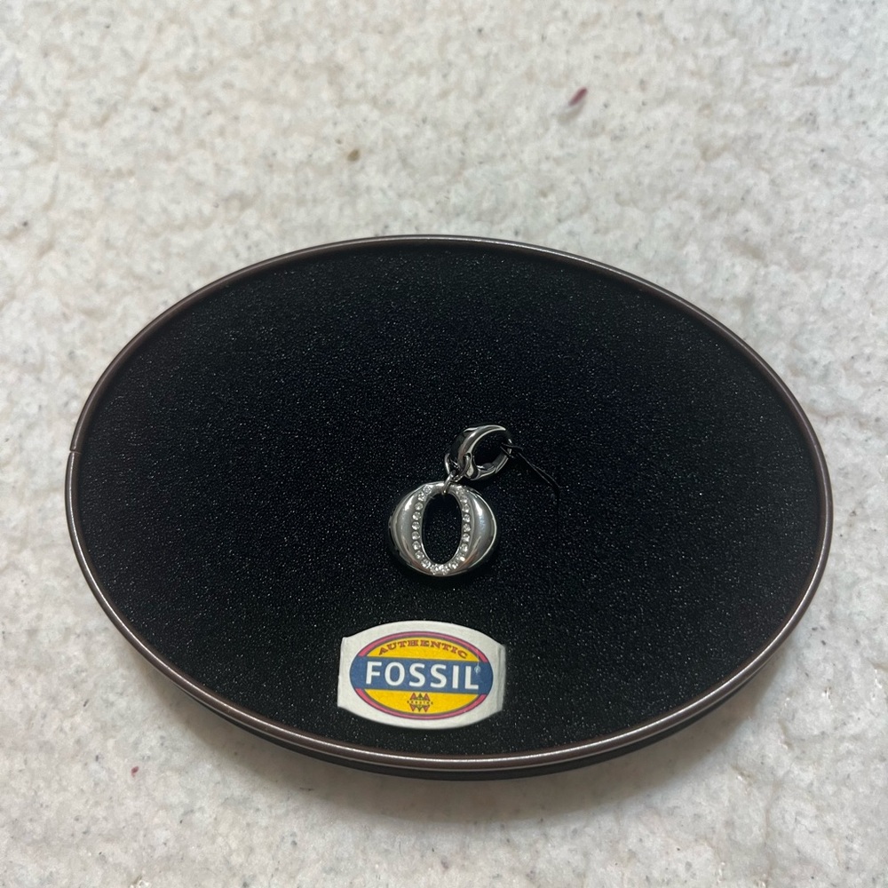 Fossil Silver Oval “O” Pendant Charm